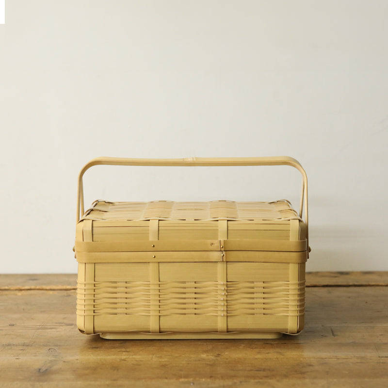 あなたなら、どう使う？美しい白竹のお弁当かご