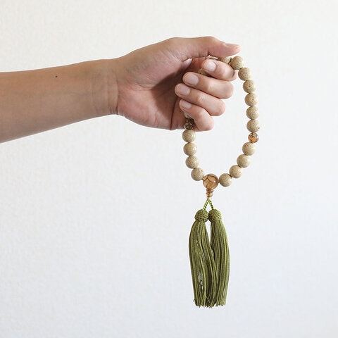 男性用数珠 星月菩提樹(せいげつぼだいじゅ) 龍紋瑪瑙仕立て 房鶯色