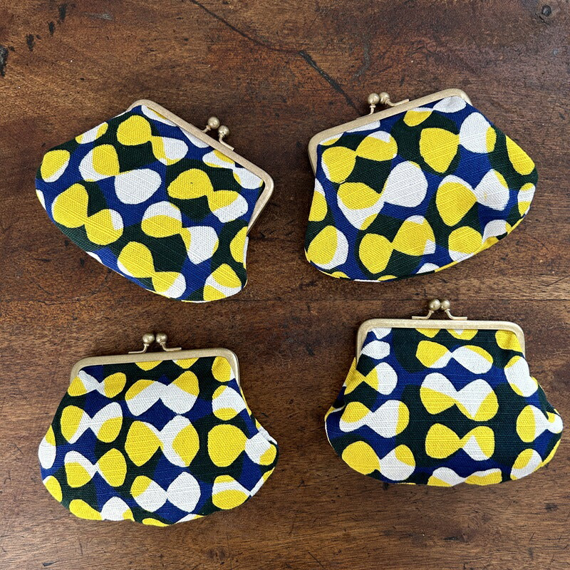Yotsume Somebusa Gamaguchi (Kiss-Lock Purse), Regular Size 2
