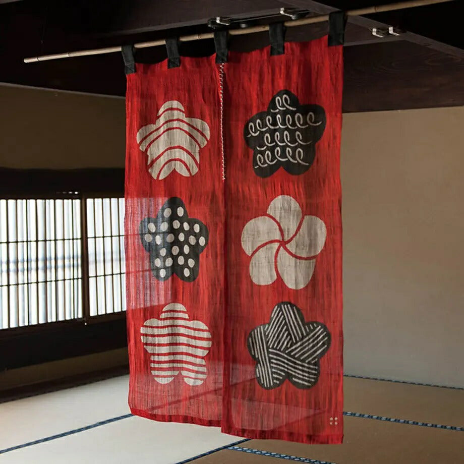 よつめ染布舎 UME no KATACHI 墨染のれん